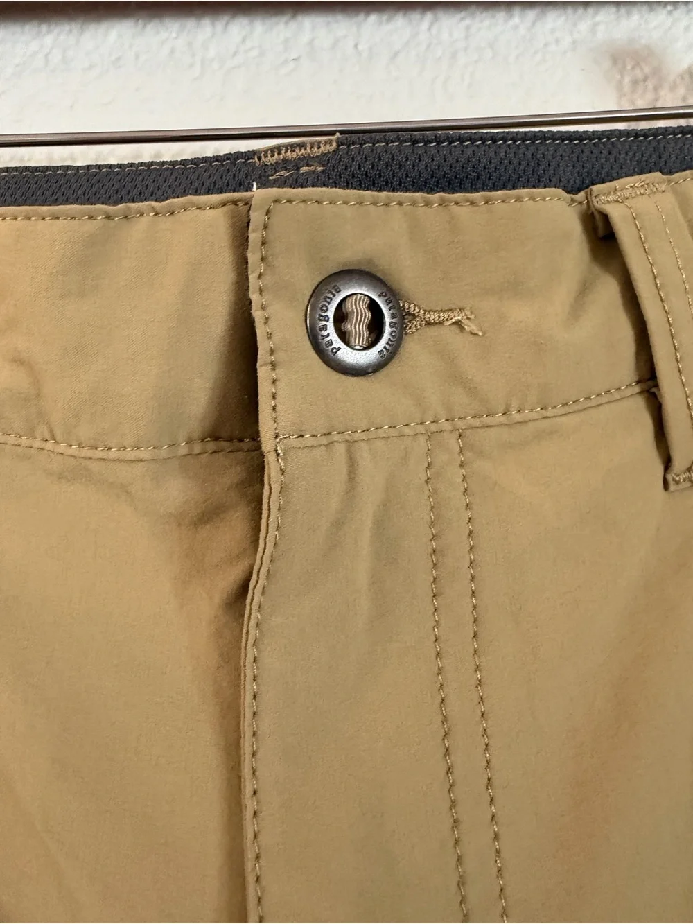 Patagonia hiking shorts men’s size 32